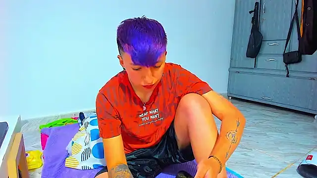 Sexyboy 666 online show from 3, 4, 2026