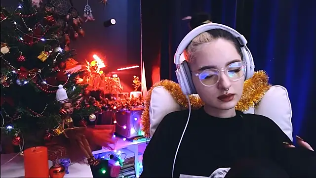 Avi Nile online show from 22, 12, 2024