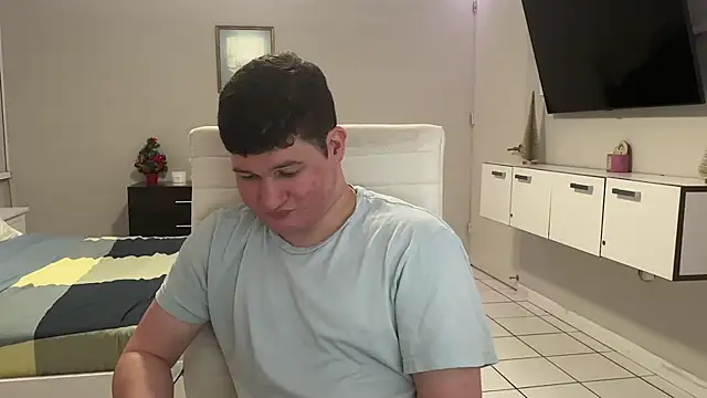 Lorenzo hernandez online show from 22, 11, 2025