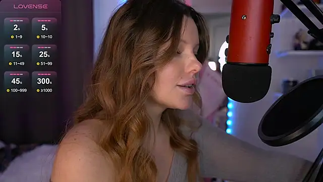 Snapshot of Your_Sweet_Julia chatting on 12, 1, 2025 Your Sweet Julia online show from 12, 1, 2025