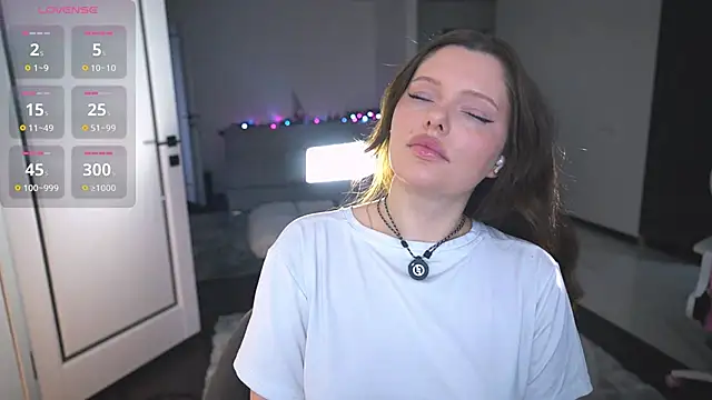 Snapshot of Your_Sweet_Julia chatting on 29, 3, 2026 Your Sweet Julia online show from 29, 3, 2026