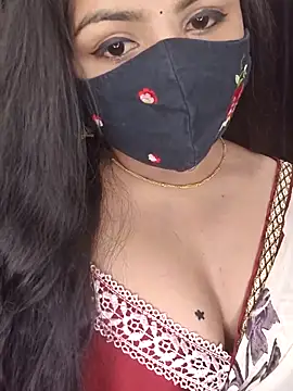 Snapshot of Tanvi-patil chatting on 28, 11, 2025 Tanvi-patil online show from 28, 11, 2025