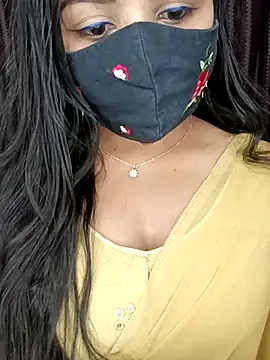 Snapshot of Tanvi-patil chatting on 17, 1, 2026 Tanvi-patil online show from 17, 1, 2026