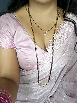 Snapshot of Tanvi-patil chatting on 13, 2, 2026 Tanvi-patil online show from 13, 2, 2026