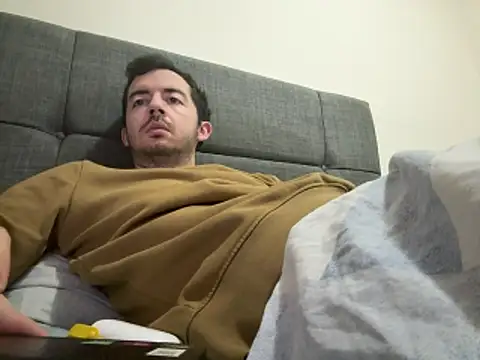 laynufff online show from 18, 3, 2026