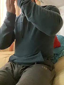 FumesClouds online show from 26, 12, 2024