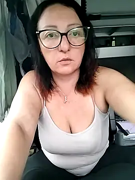 cuplubijoanna online show from 1, 11, 2025