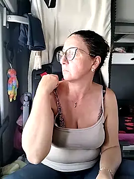 Snapshot of cuplubijoanna chatting on 30, 4, 2026 cuplubijoanna online show from 30, 4, 2026