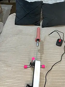 Olgundolgun33 online show from 5, 10, 2025