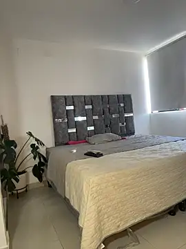 rossth1 online show from 25, 2, 2026