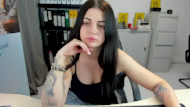 TiffanySweet online show from 20, 12, 2024