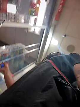 1BeautyN1Beast online show from 15, 9, 2025