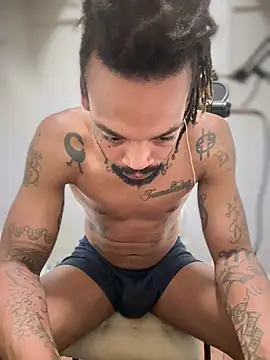 1BeautyN1Beast online show from 26, 2, 2026