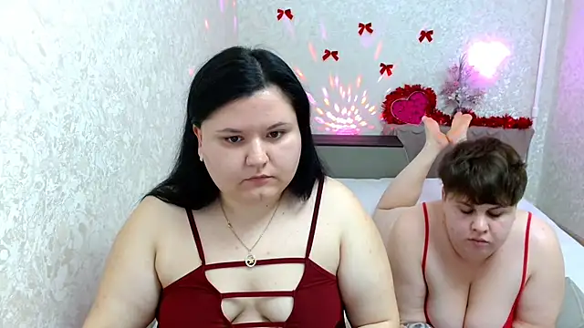 BeckyAndHellen online show from 29, 12, 2024