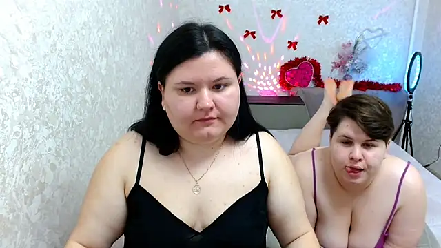 BeckyAndHellen online show from 10, 1, 2025