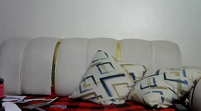 Snapshot of hoely_grail01 chatting on 18, 3, 2025 hoely grail01 online show from 18, 3, 2025