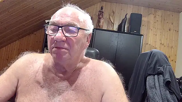 Snapshot of biggandybig chatting on 15, 1, 2026 biggandybig online show from 15, 1, 2026