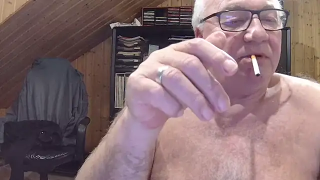 Snapshot of biggandybig chatting on 3, 2, 2026 biggandybig online show from 3, 2, 2026