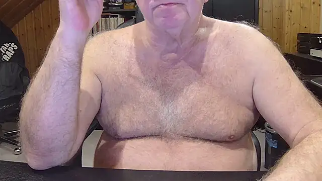 Snapshot of biggandybig chatting on 20, 2, 2026 biggandybig online show from 20, 2, 2026