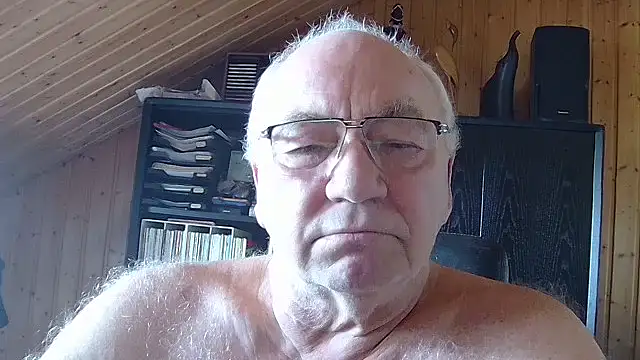 Snapshot of biggandybig chatting on 16, 3, 2026 biggandybig online show from 16, 3, 2026