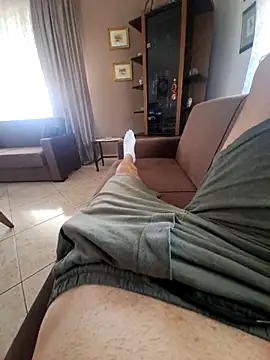 Snapshot of Giannis1990_ chatting on 21, 9, 2025 Giannis1990  online show from 21, 9, 2025