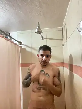 Snapshot of Molly1993rrrrrrrf chatting on 4, 11, 2025 Molly1993rrrrrrrf online show from 4, 11, 2025