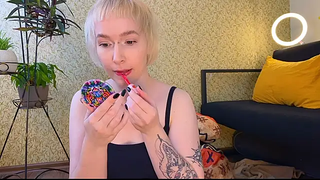 EmmyAmbros online show from 16, 2, 2025