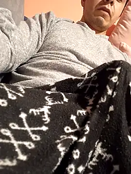 GuapoCoqueto online show from 14, 11, 2025