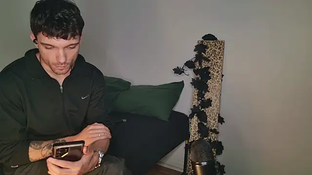 JackDesFeux online show from 6, 11, 2025