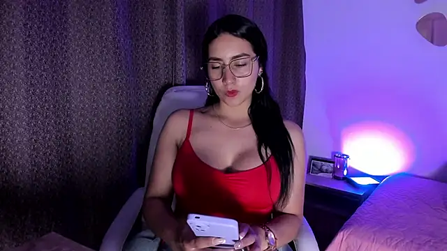 ValentinaaF online show from 9, 9, 2025