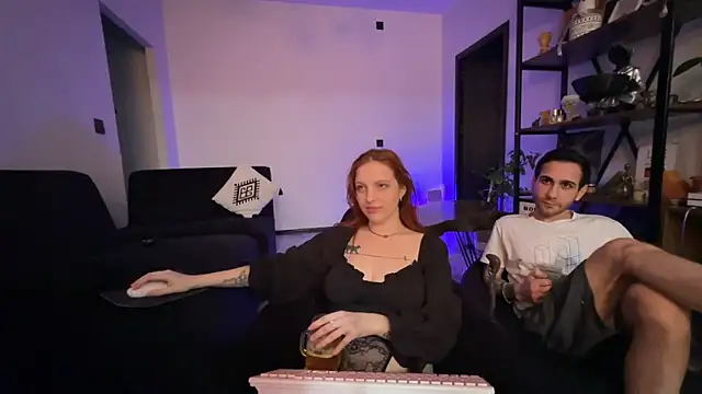 Snapshot of Chaptertoo chatting on 9, 2, 2025 Chaptertoo online show from 9, 2, 2025