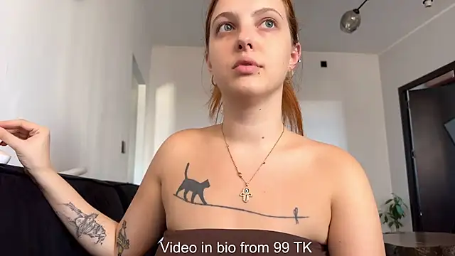 Snapshot of Chaptertoo chatting on 25, 9, 2025 Chaptertoo online show from 25, 9, 2025