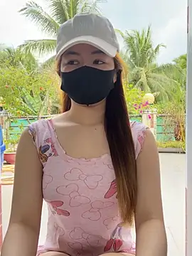 BabyThree  online show from 10, 9, 2025