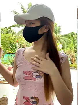 BabyThree  online show from 16, 9, 2025