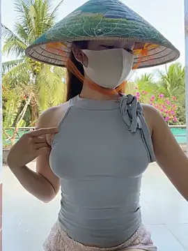 BabyThree  online show from 11, 3, 2026