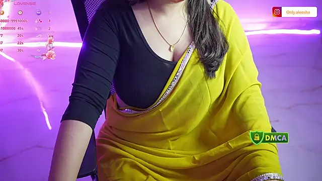 Snapshot of only_aleesha chatting on 3, 11, 2025 only aleesha online show from 3, 11, 2025