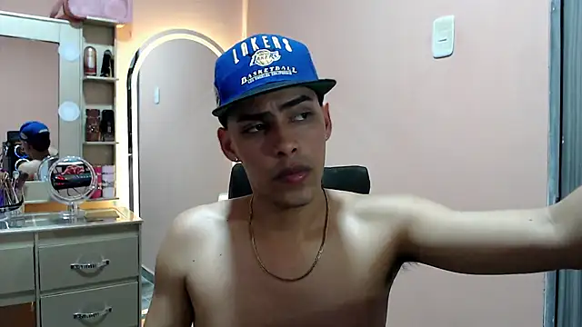 Snapshot of TenderBoyBigCock_ chatting on 26, 11, 2025 TenderBoyBigCock online show from 26, 11, 2025