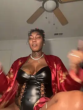 CUMQUEEN-XXX69 online show from 4, 3, 2026