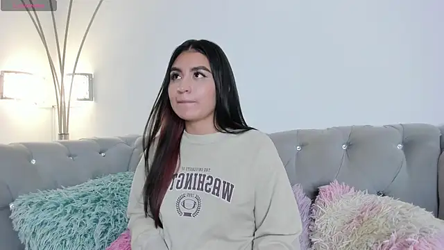 Zayda 1 online show from 13, 1, 2025