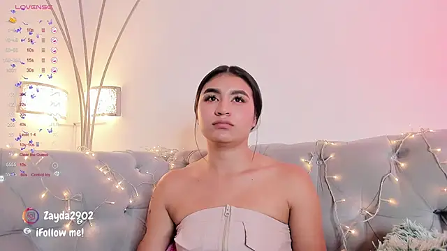 Zayda 1 online show from 25, 1, 2025