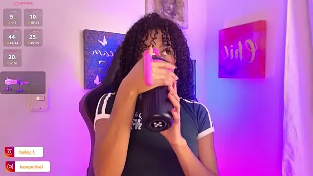 Heily Fox online show from 6, 2, 2025