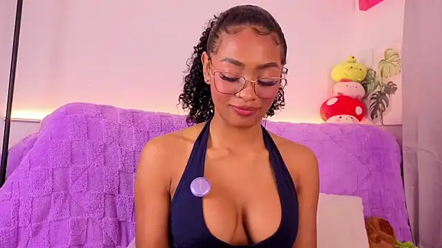 Heily Fox online show from 4, 2, 2026