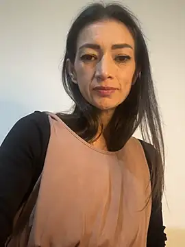 Snapshot of Yulia_sx chatting on 6, 3, 2025 Yulia sx online show from 6, 3, 2025