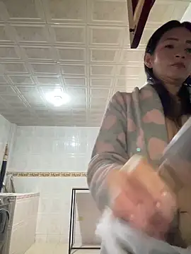 Snapshot of Yulia_sx chatting on 11, 9, 2025 Yulia sx online show from 11, 9, 2025