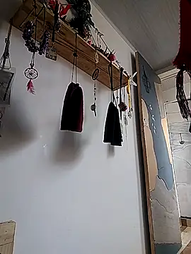 rebekka simpson online show from 13, 3, 2025