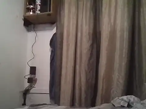 allissonw13 online show from 16, 1, 2025