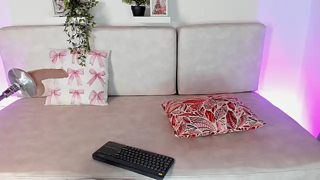 Malka Burning online show from 17, 2, 2025