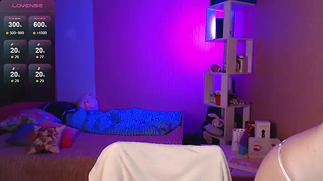 ur kitty   online show from 8, 12, 2024