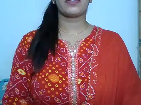 Snapshot of sparkling_queen chatting on 11, 1, 2025 sparkling queen online show from 11, 1, 2025