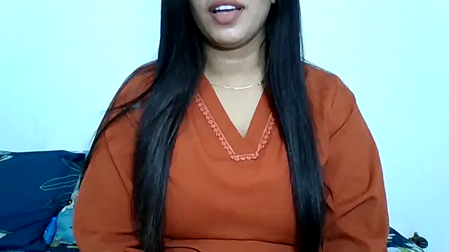 Snapshot of sparkling_queen chatting on 20, 3, 2025 sparkling queen online show from 20, 3, 2025